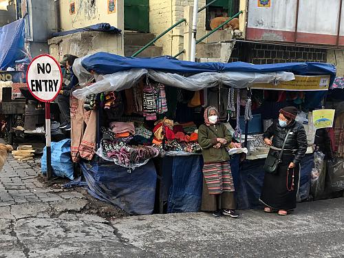 Centre-ville, McLeod Ganj, 2022. Crédit : Françoise Robin